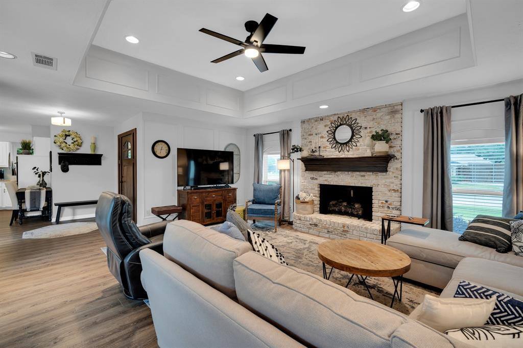 708 Robin Lane, Coppell, TX 75019