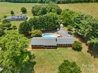 4421 South Nc 16 Highway, Maiden, NC 28650