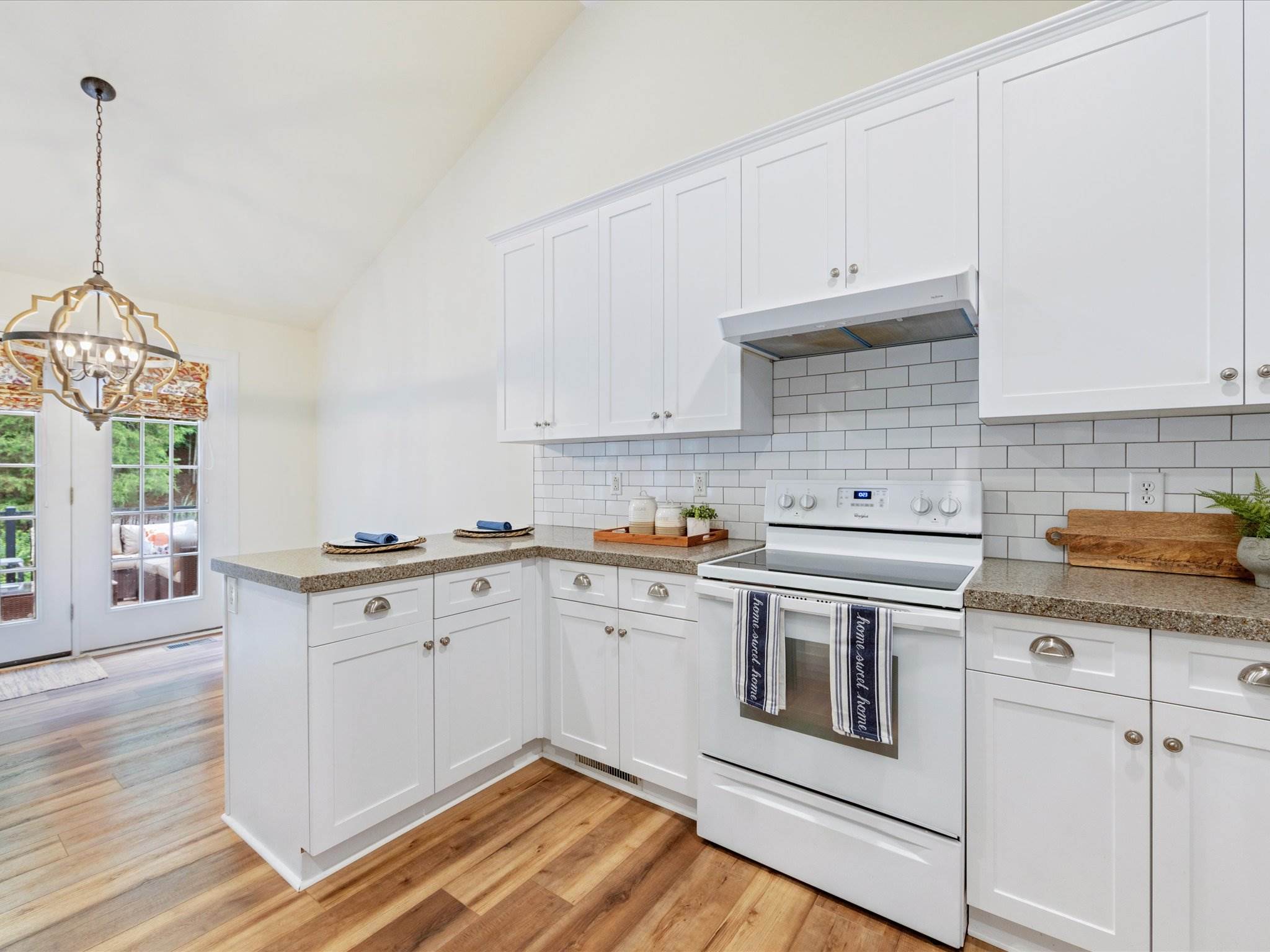 201 Rosedale Lane, Matthews, NC 28105