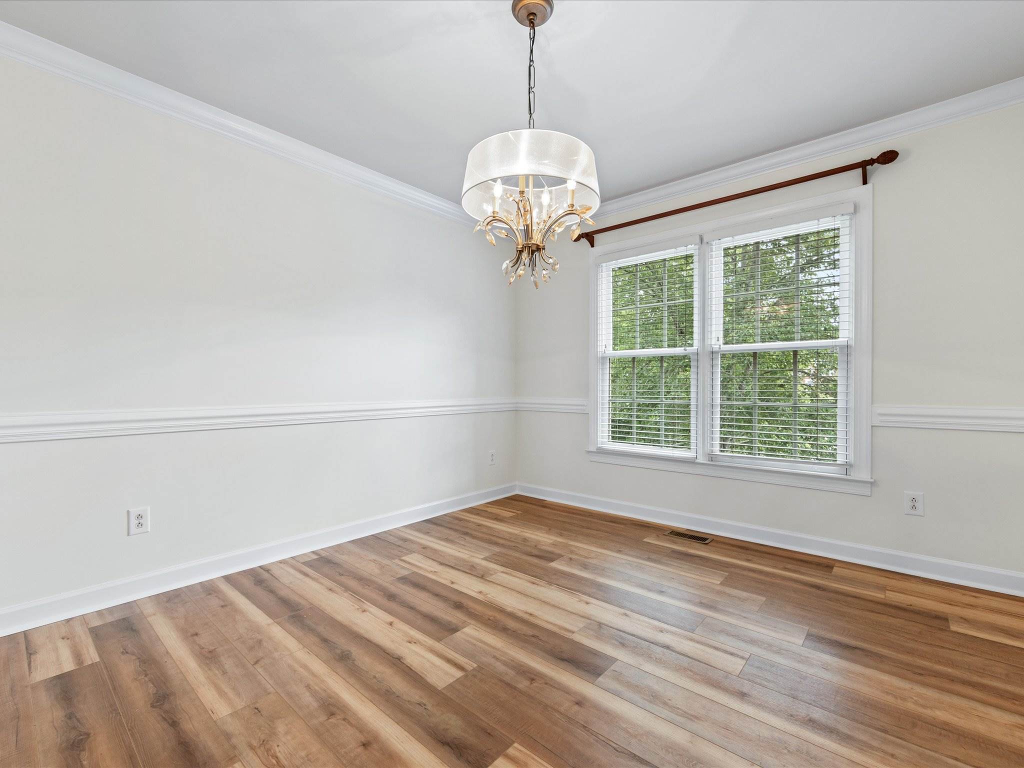 201 Rosedale Lane, Matthews, NC 28105