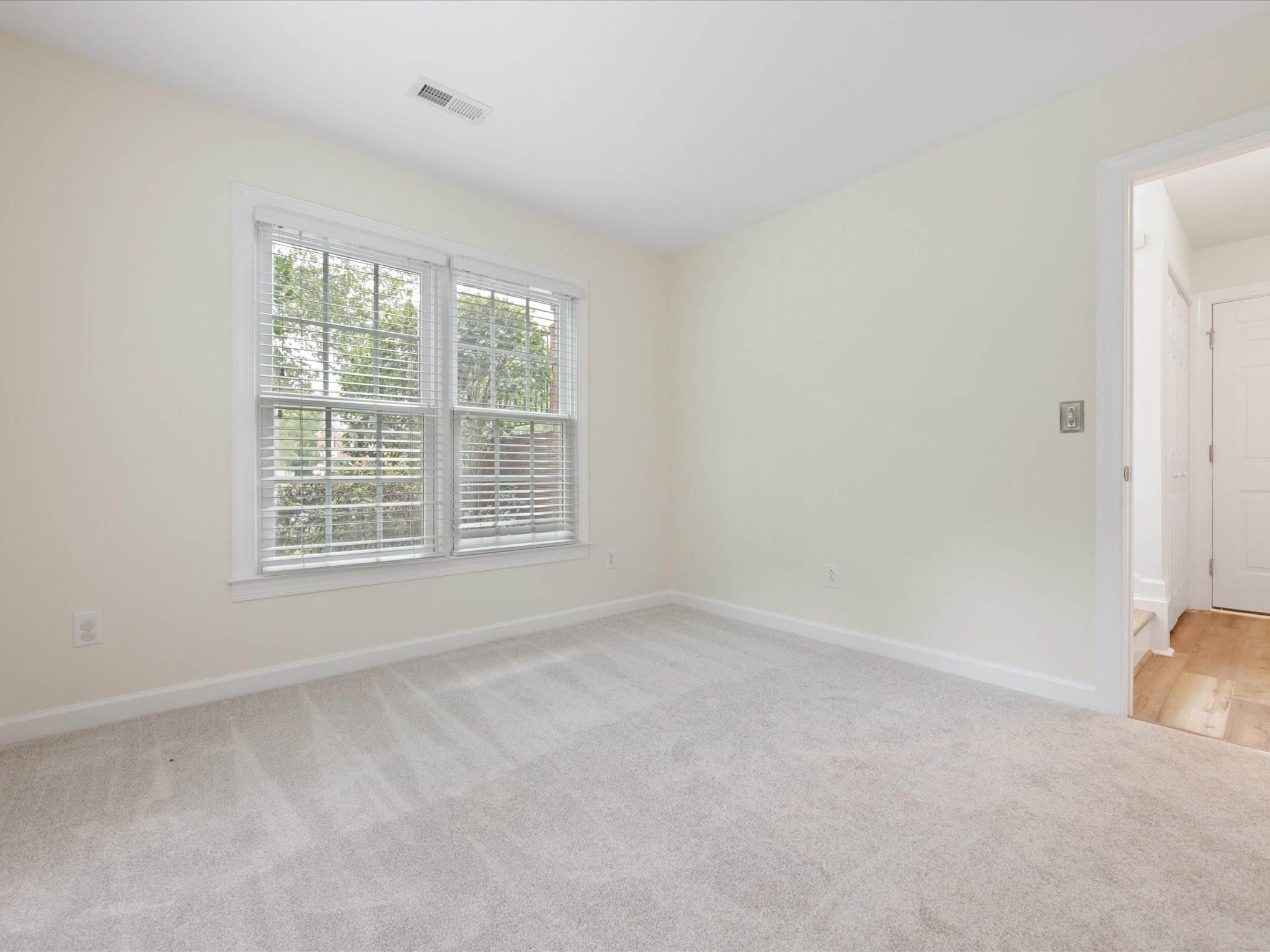 201 Rosedale Lane, Matthews, NC 28105