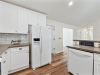 201 Rosedale Lane, Matthews, NC 28105