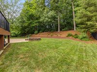 201 Rosedale Lane, Matthews, NC 28105