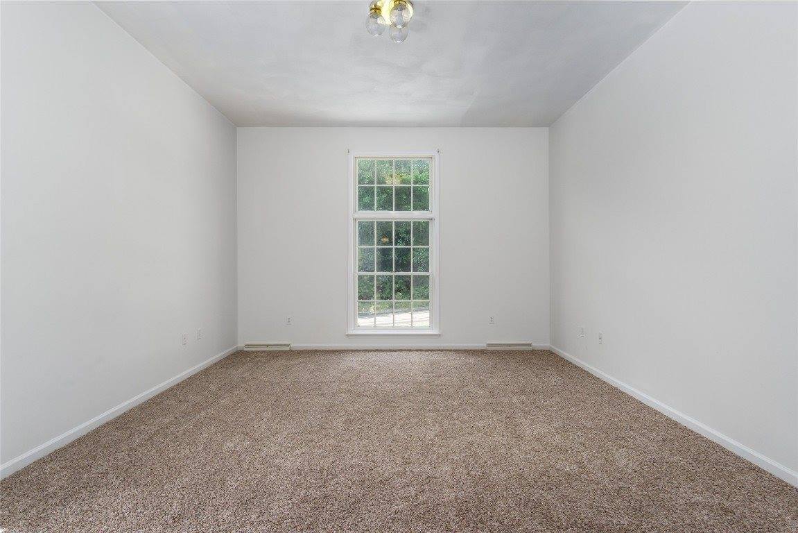 109 Dogwood Court, Endwell, NY 13760