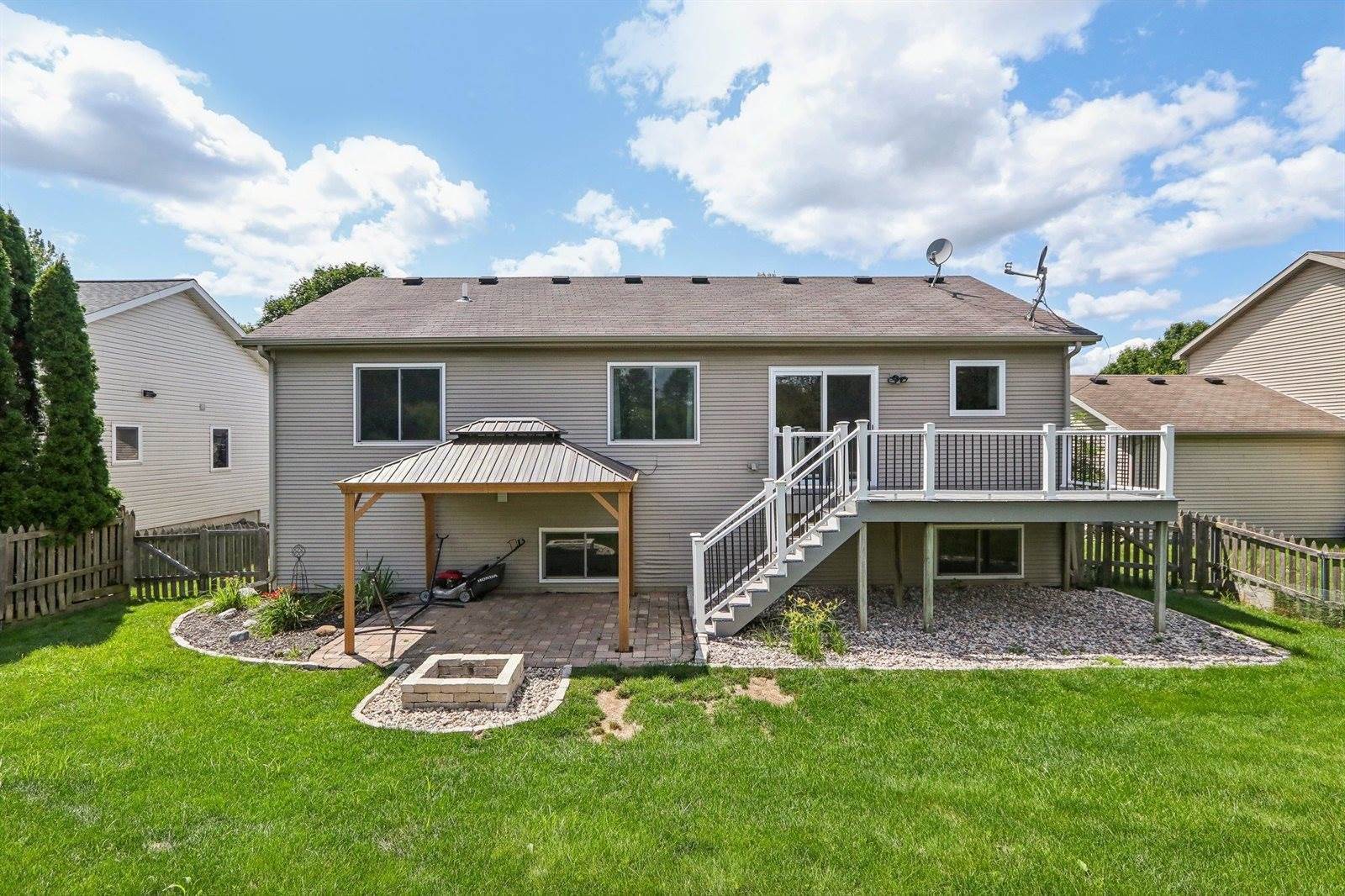 525 Goldenrod, Verona, WI 53593