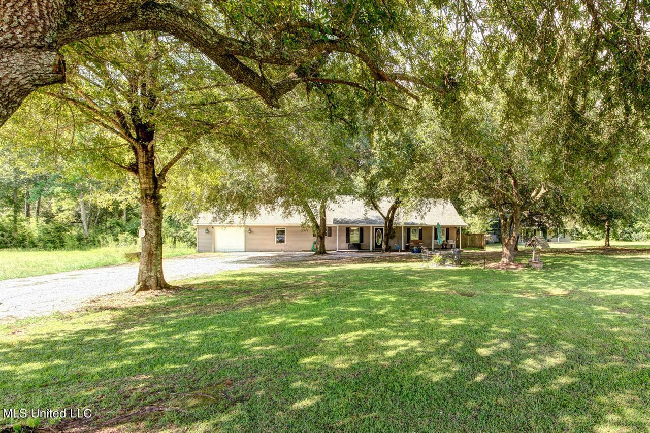 12451 Old Kiln Road, Picayune, MS 39466