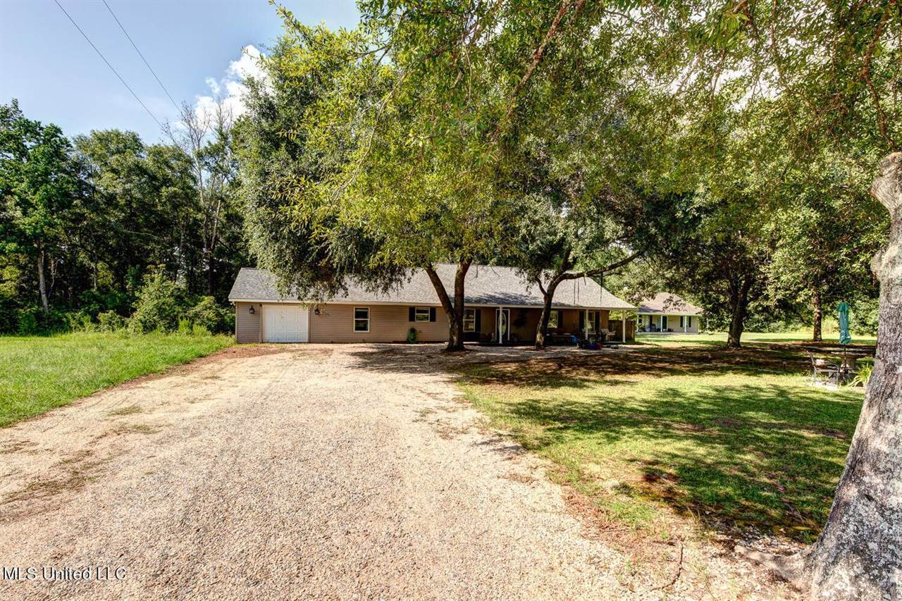 12451 Old Kiln Road, Picayune, MS 39466