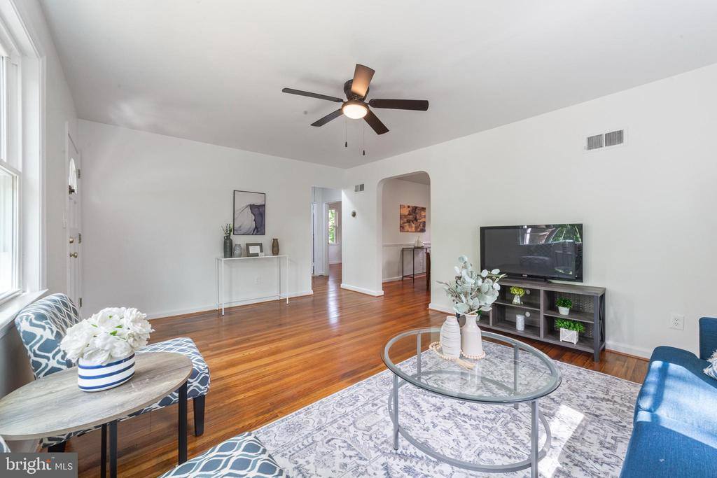 3210 Pinevale Avenue, District Heights, MD 20747