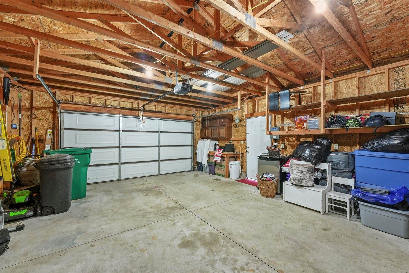 1403 Houghton View Drive, Houghton Lake, MI 48629