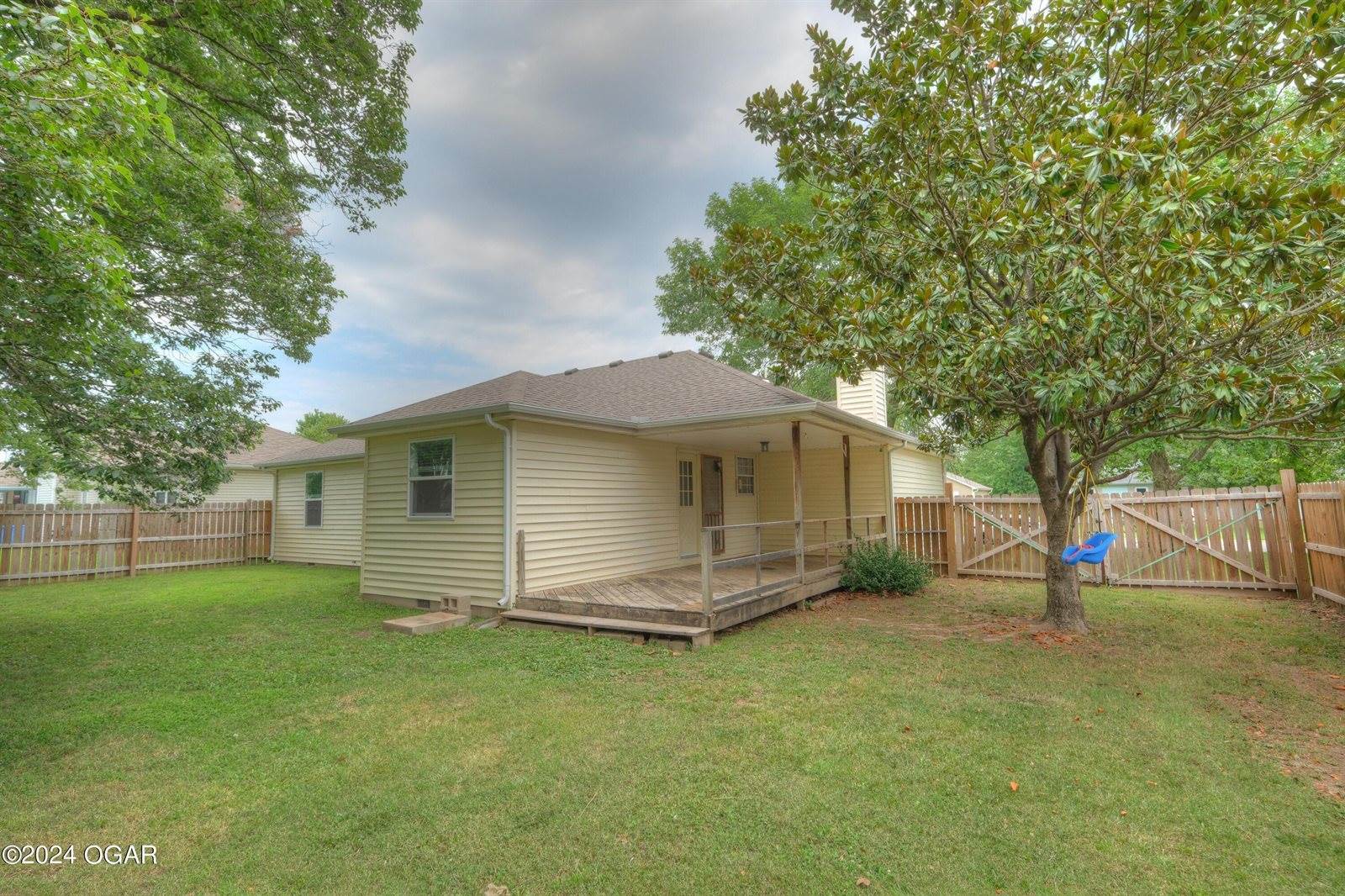 1018 Wilson Street, Webb City, MO 64870