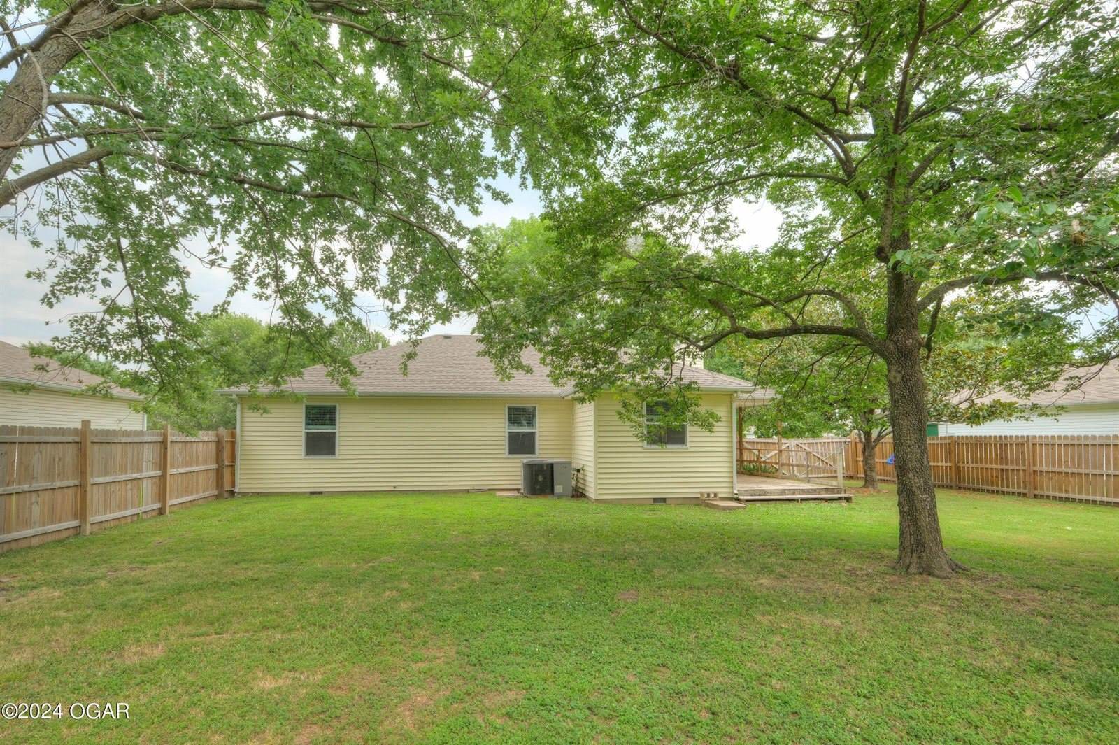 1018 Wilson Street, Webb City, MO 64870