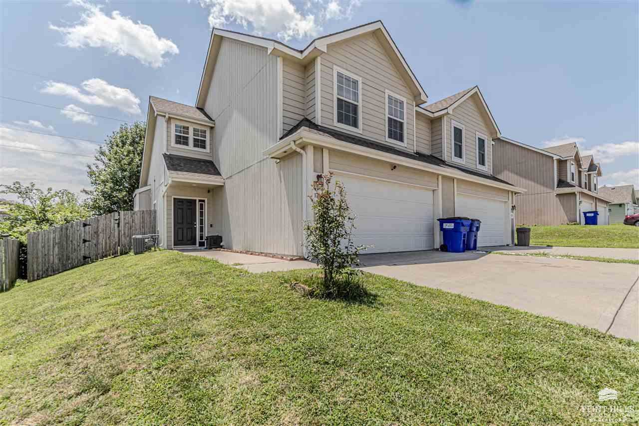 1709 Lydia Lane, Junction City, KS 66441