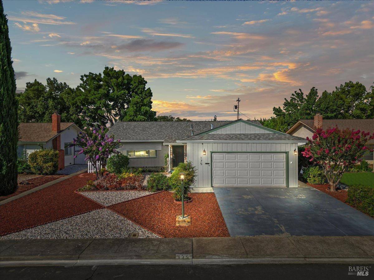 175 Carlsbad Circle, Vacaville, CA 95687