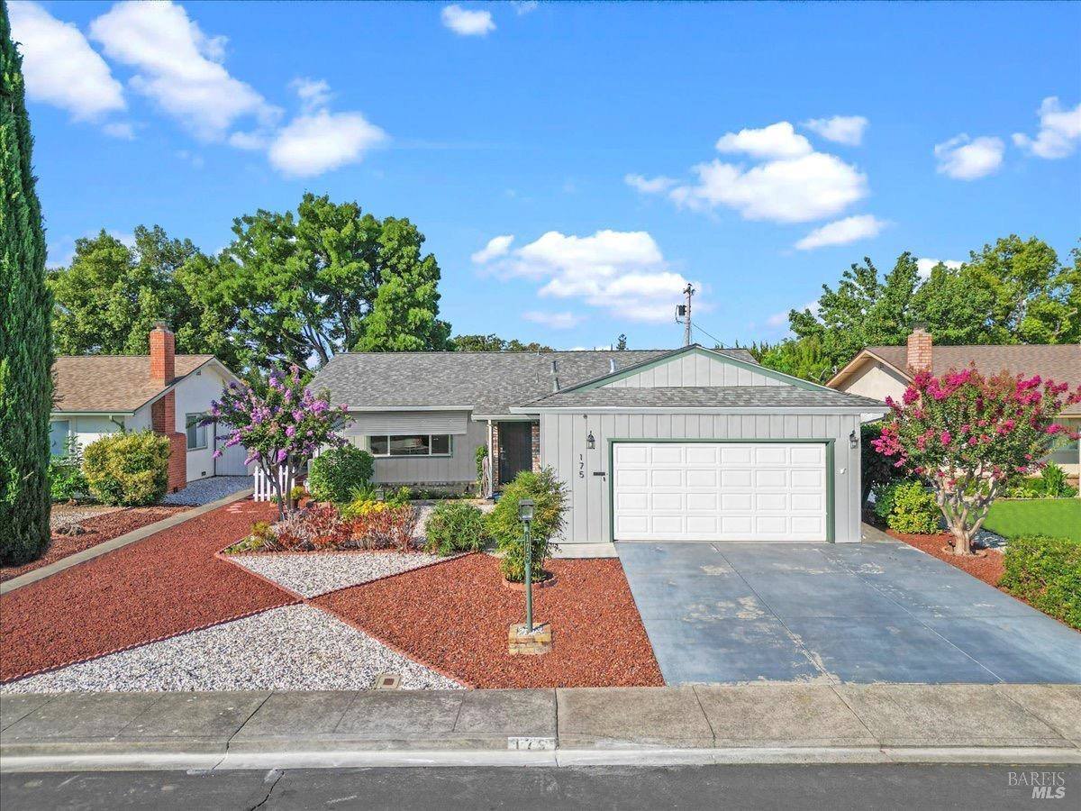 175 Carlsbad Circle, Vacaville, CA 95687