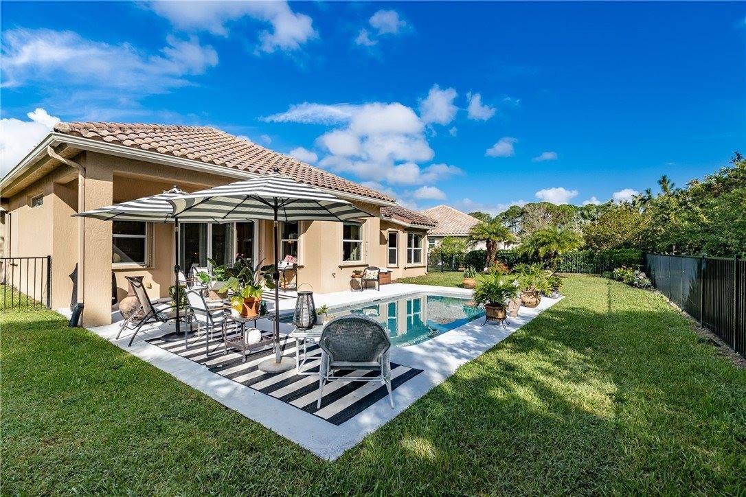 7675 Fieldstone Ranch Square, Vero Beach, FL 32967