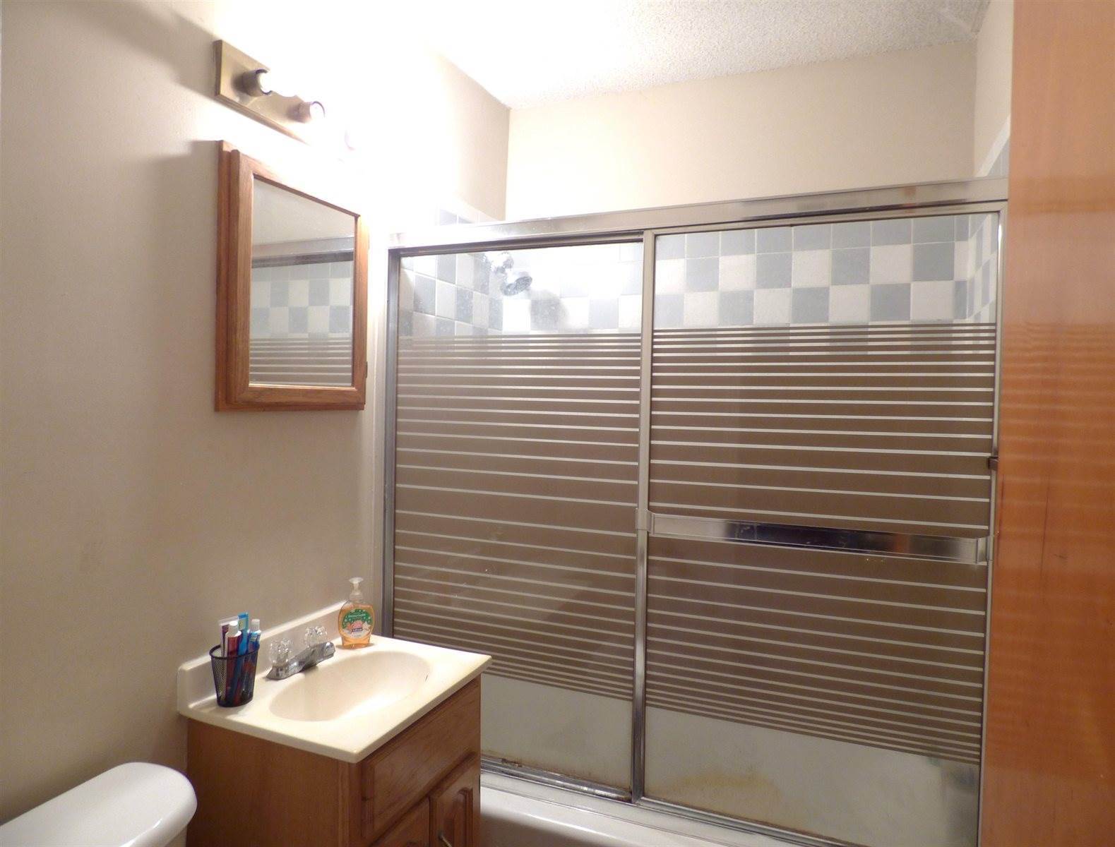 2210 West Rita Ave, Wichita, KS 67213