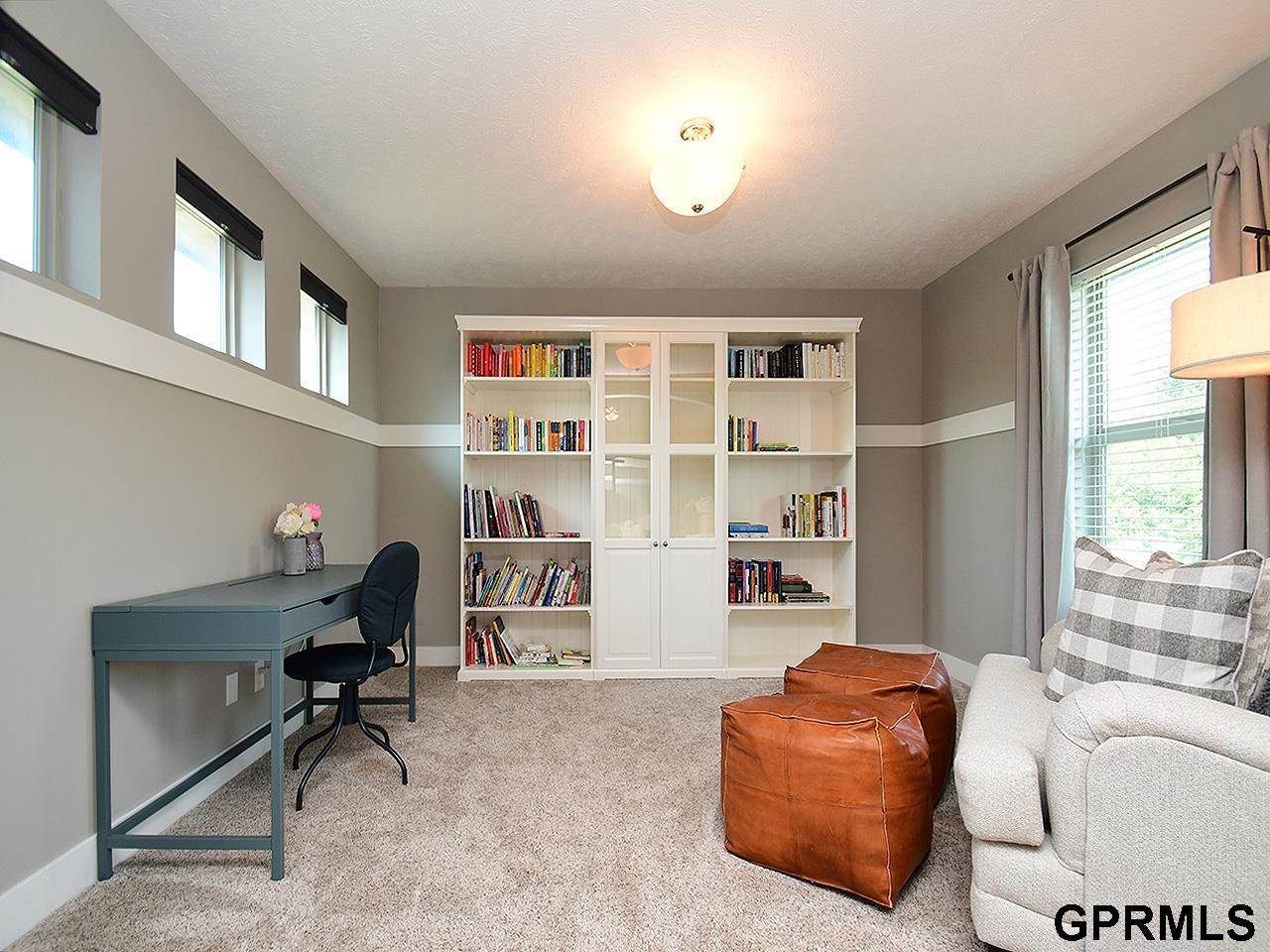 15206 Vane Street, Bennington, NE 68007