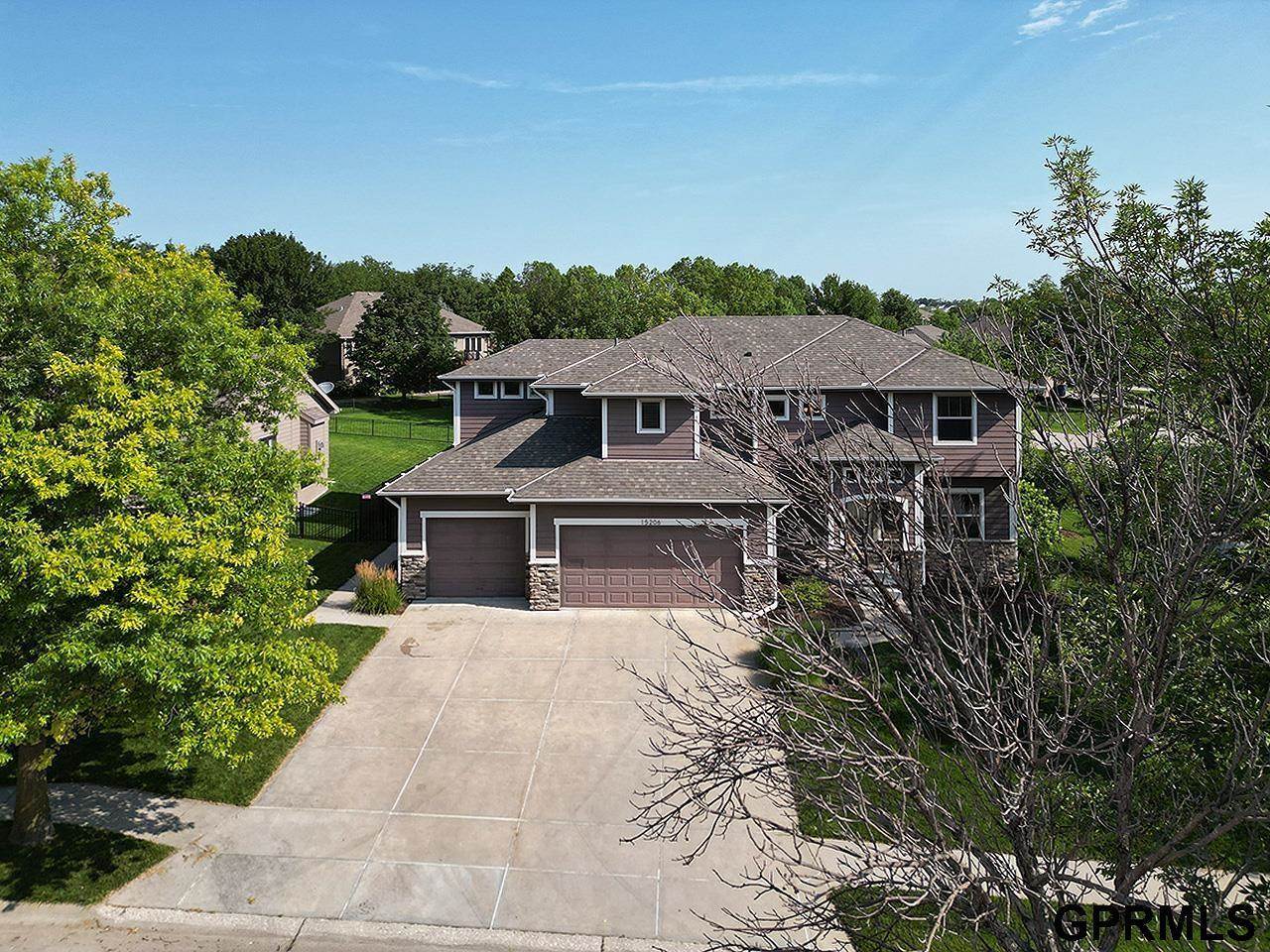 15206 Vane Street, Bennington, NE 68007