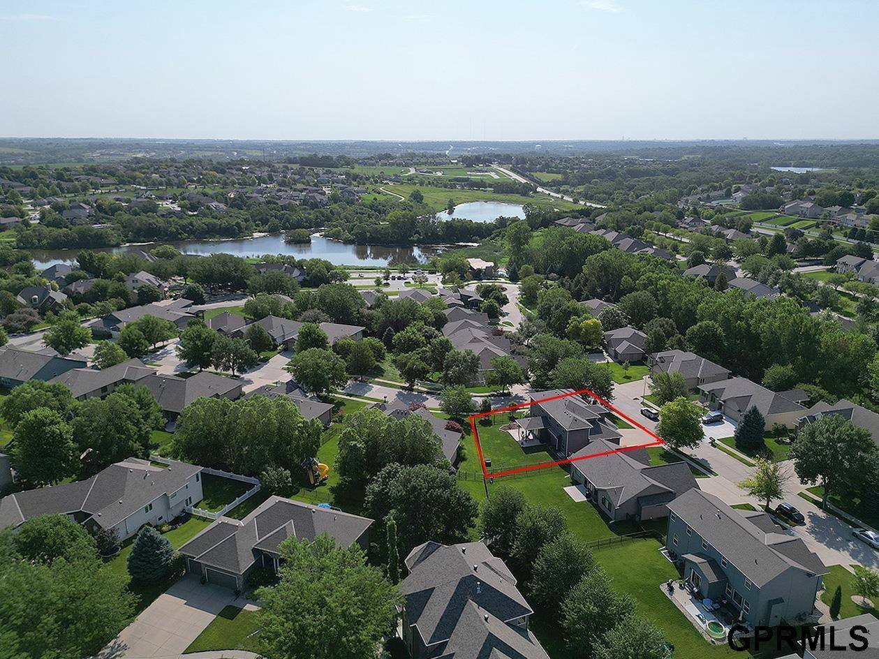 15206 Vane Street, Bennington, NE 68007