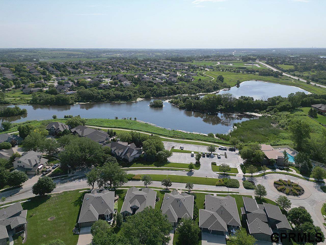 15206 Vane Street, Bennington, NE 68007