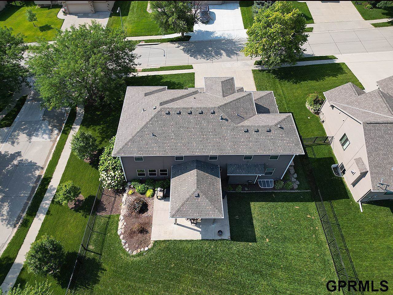 15206 Vane Street, Bennington, NE 68007