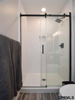 15206 Vane Street, Bennington, NE 68007