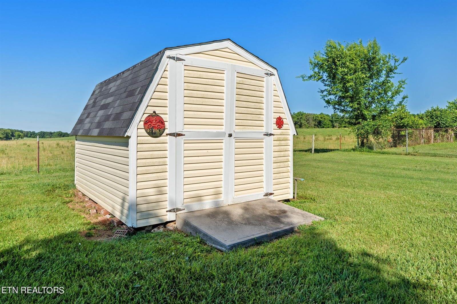 109 Big Valley Rd, Andersonville, TN 37705