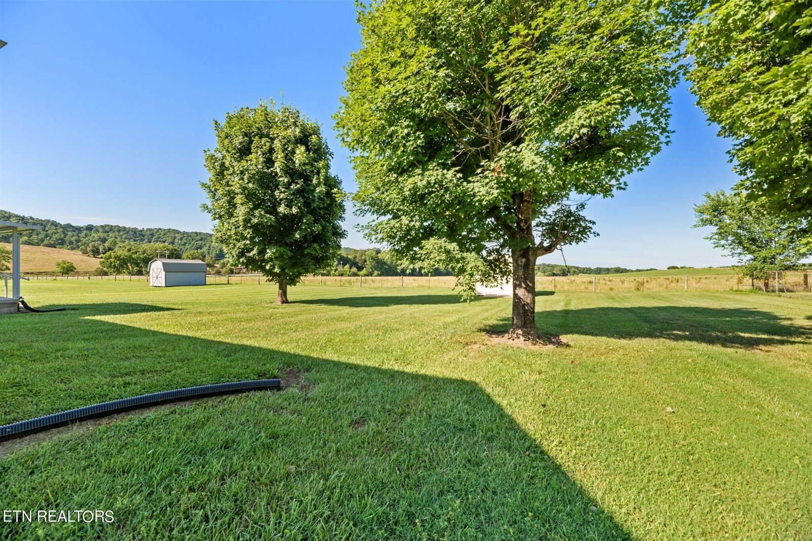 109 Big Valley Rd, Andersonville, TN 37705