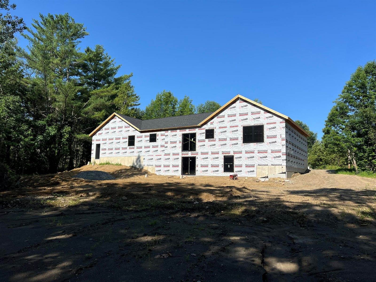 318 Townhouse Road, Kenduskeag, ME 04450