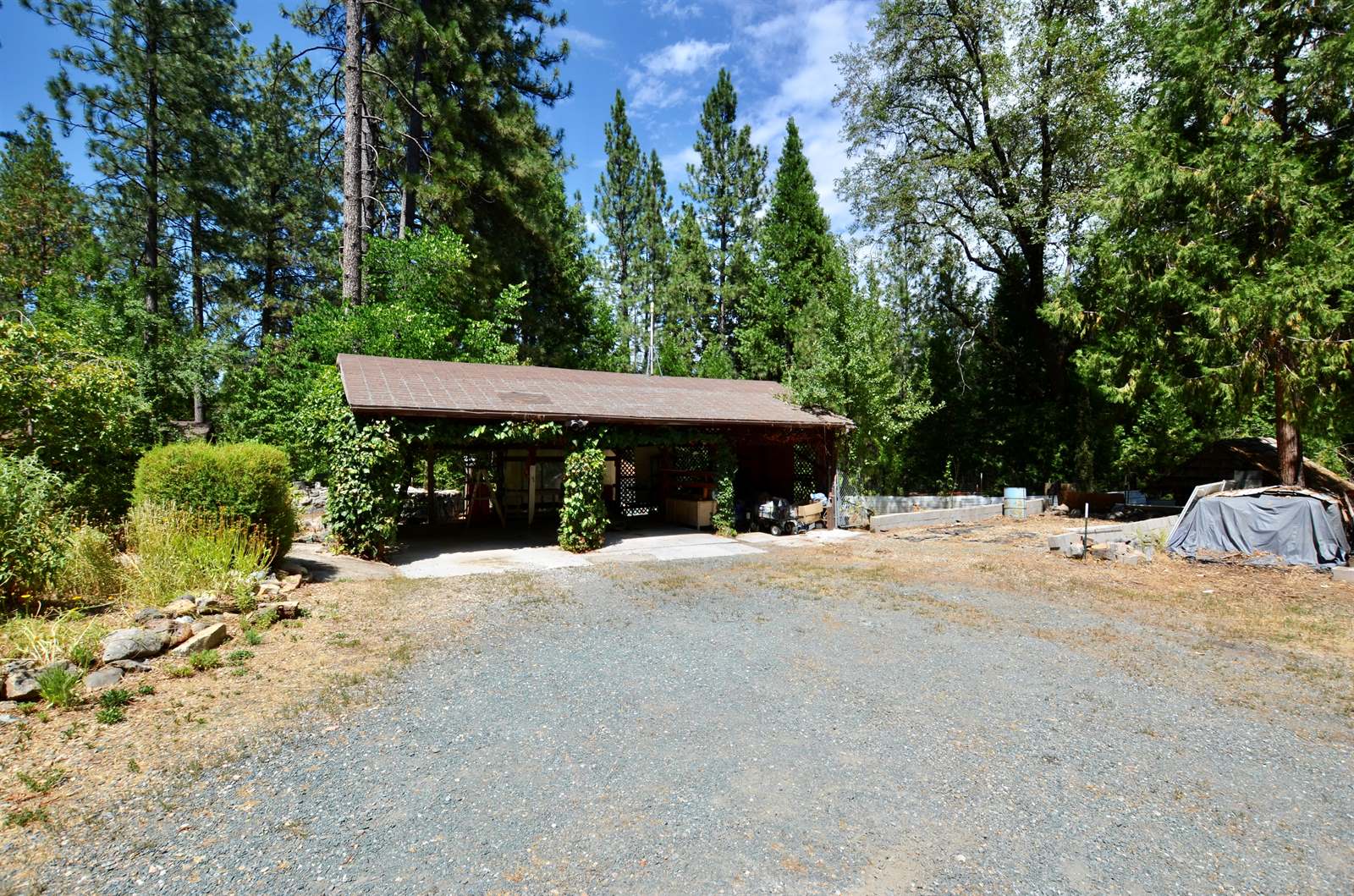 1297 Bummerville Road, West Point, CA 95255