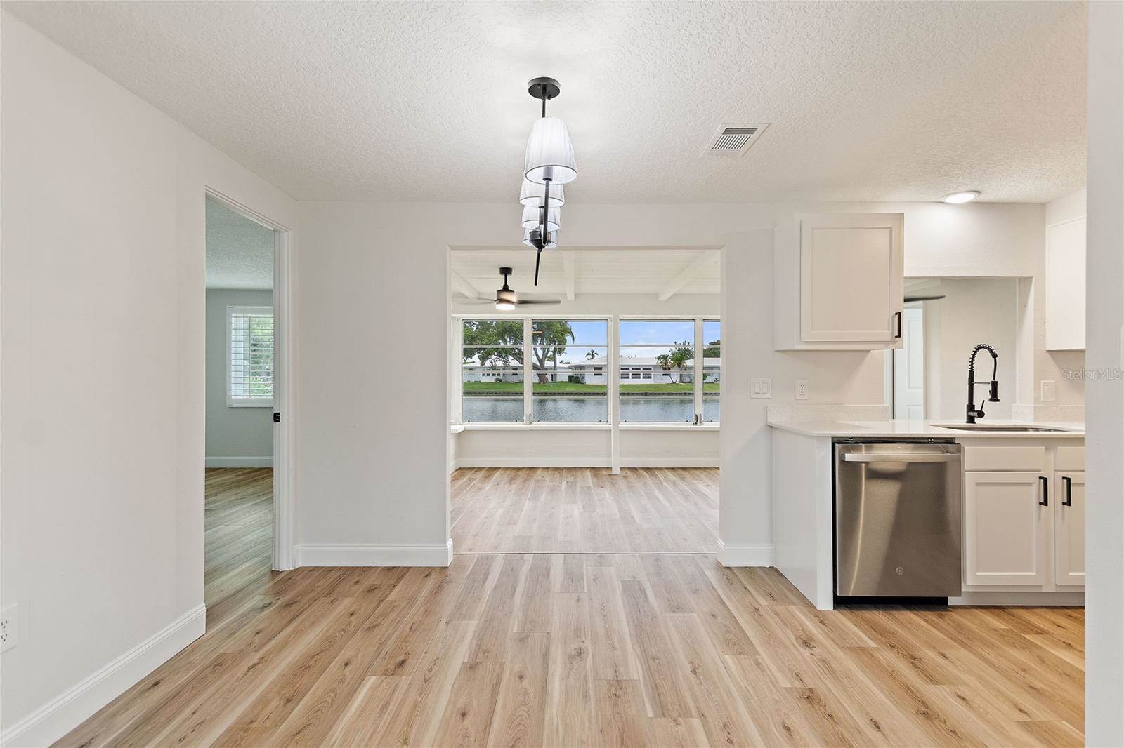 551 Circlewood Drive, #T12, Venice, FL 34293