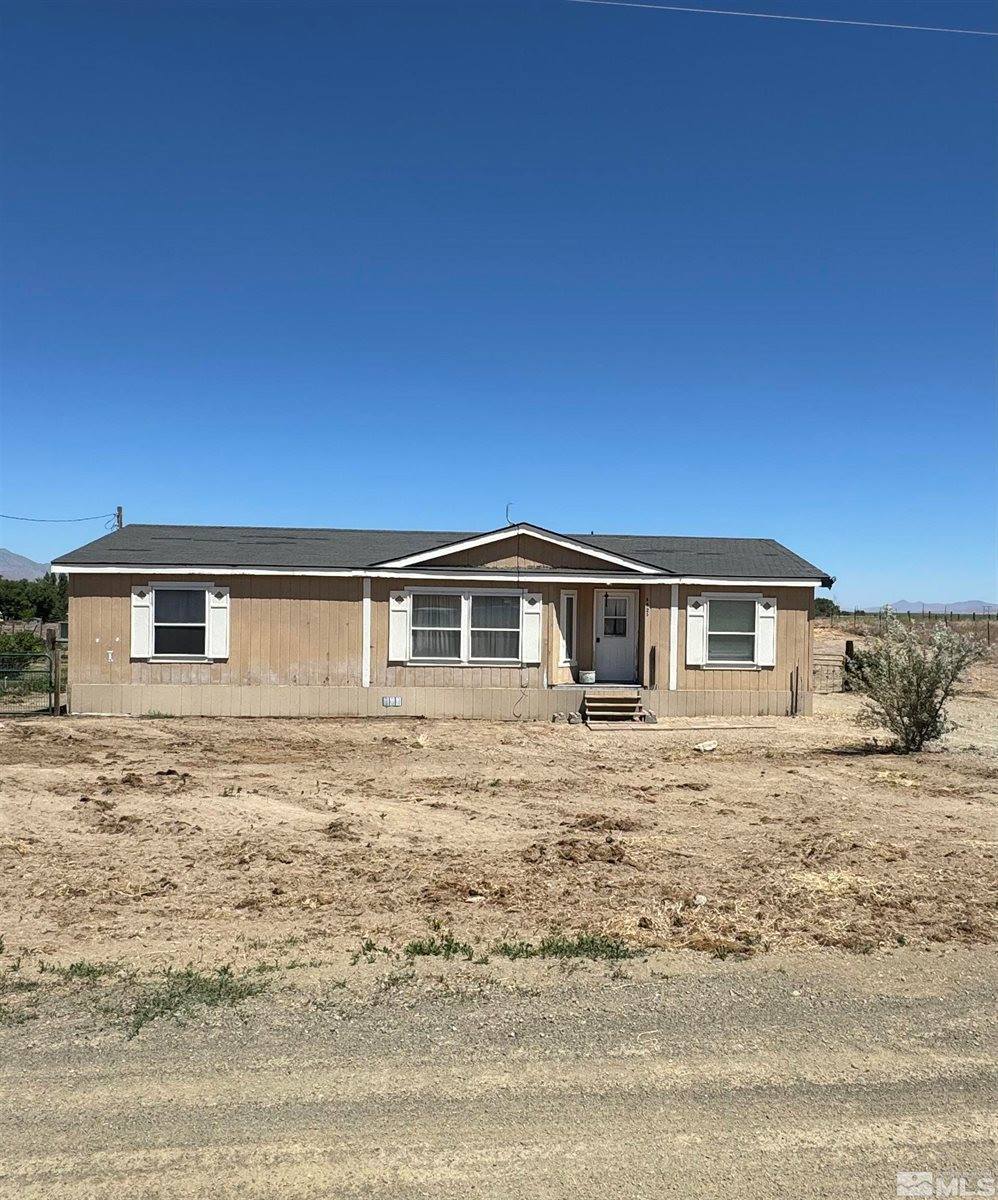 8825 East Hunt Ave, Winnemucca, NV 89445