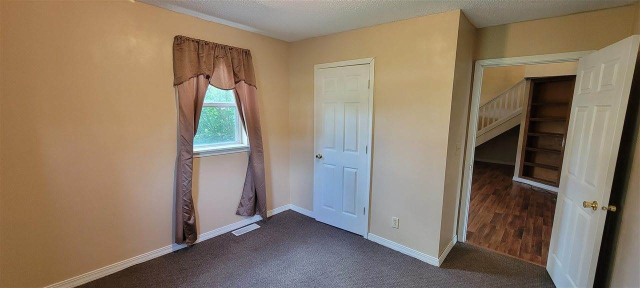 7020 West 5th, Rosedale, IN 47874