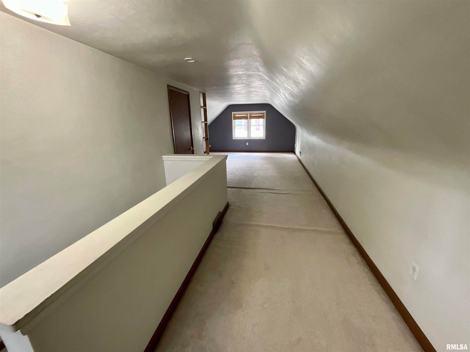 3816 32ND Avenue, Moline, IL 61265