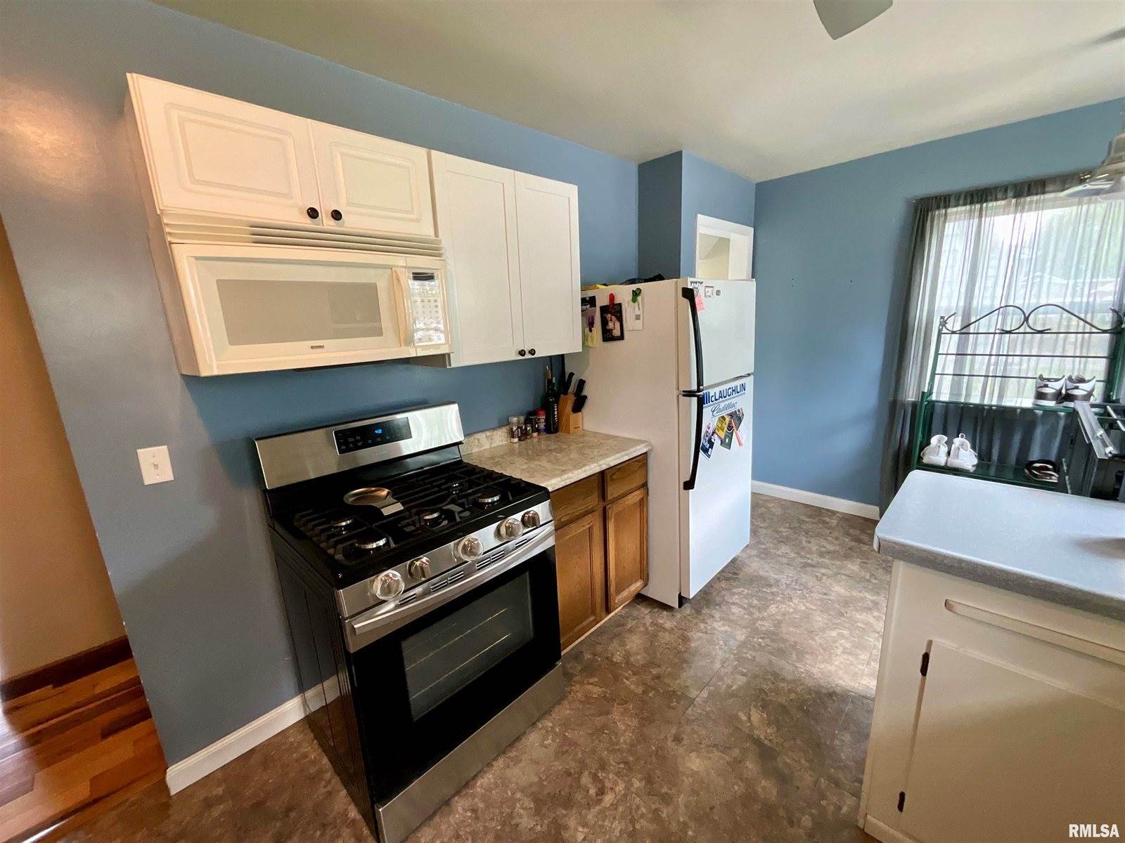 3816 32ND Avenue, Moline, IL 61265