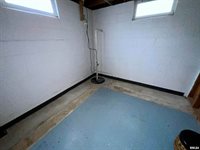 3816 32ND Avenue, Moline, IL 61265