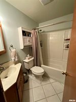 3816 32ND Avenue, Moline, IL 61265