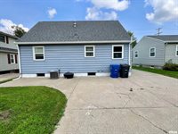 3816 32ND Avenue, Moline, IL 61265