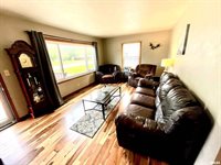 3816 32ND Avenue, Moline, IL 61265