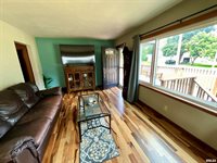 3816 32ND Avenue, Moline, IL 61265