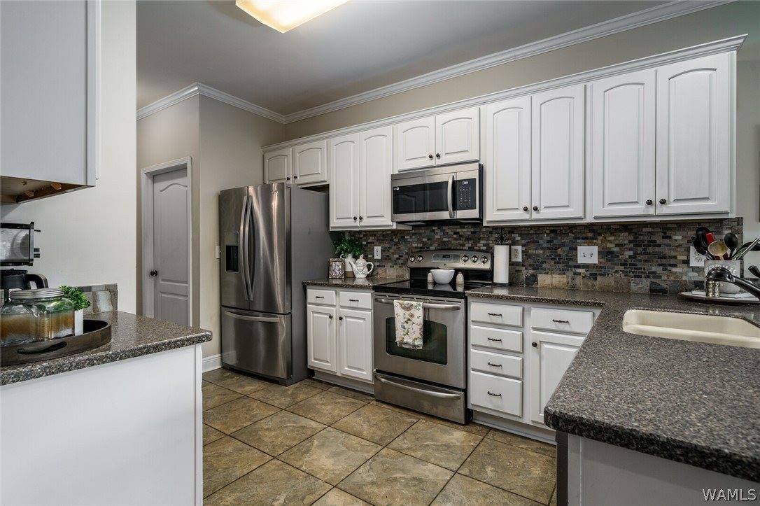 12478 Orchard Trace, Moundville, AL 35474