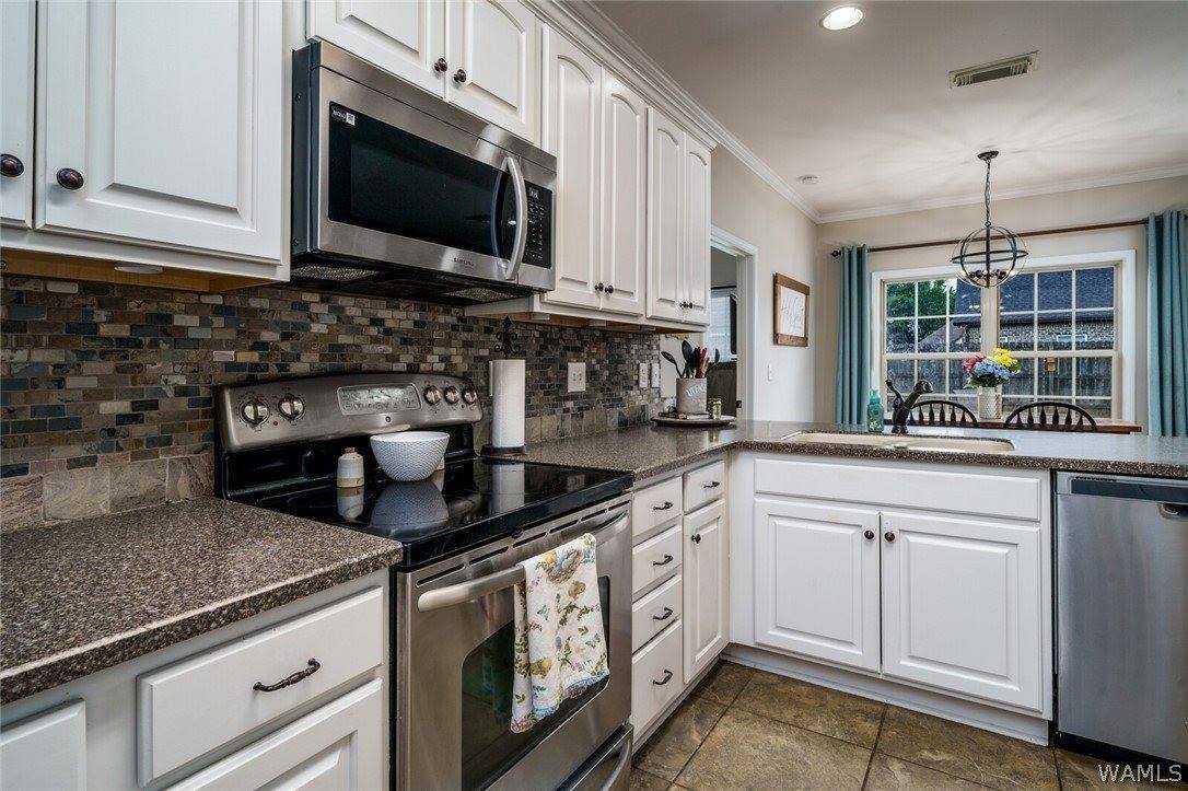 12478 Orchard Trace, Moundville, AL 35474