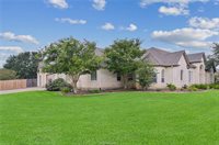 830 Pine Valley Drive, College Station, TX 77845