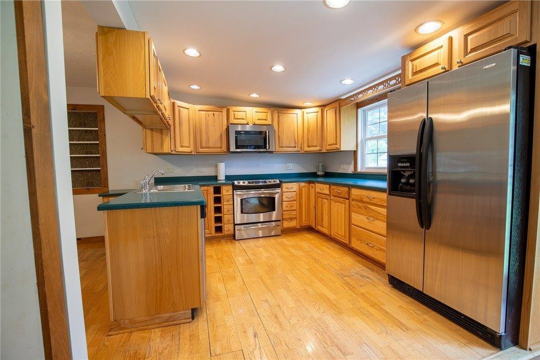 832 Dewitt Road, Webster, NY 14580