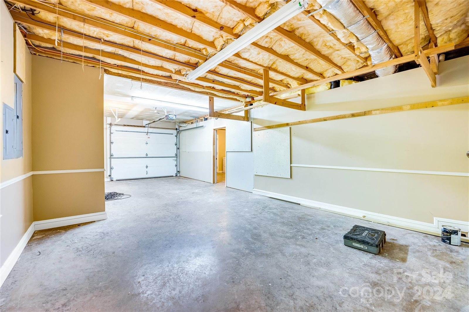 5 Cobble Hill Road, Fairview, NC 28730