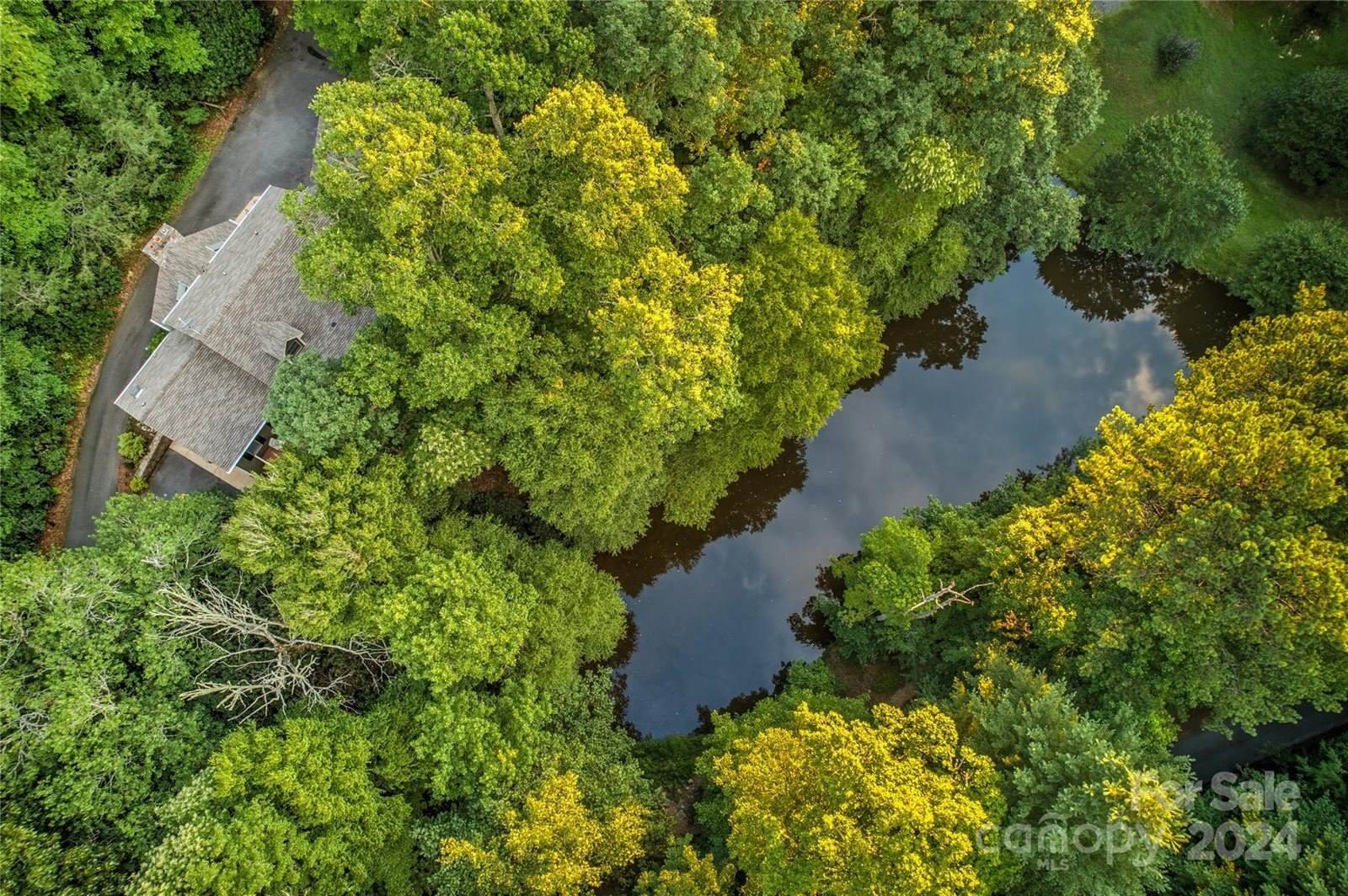 5 Cobble Hill Road, Fairview, NC 28730