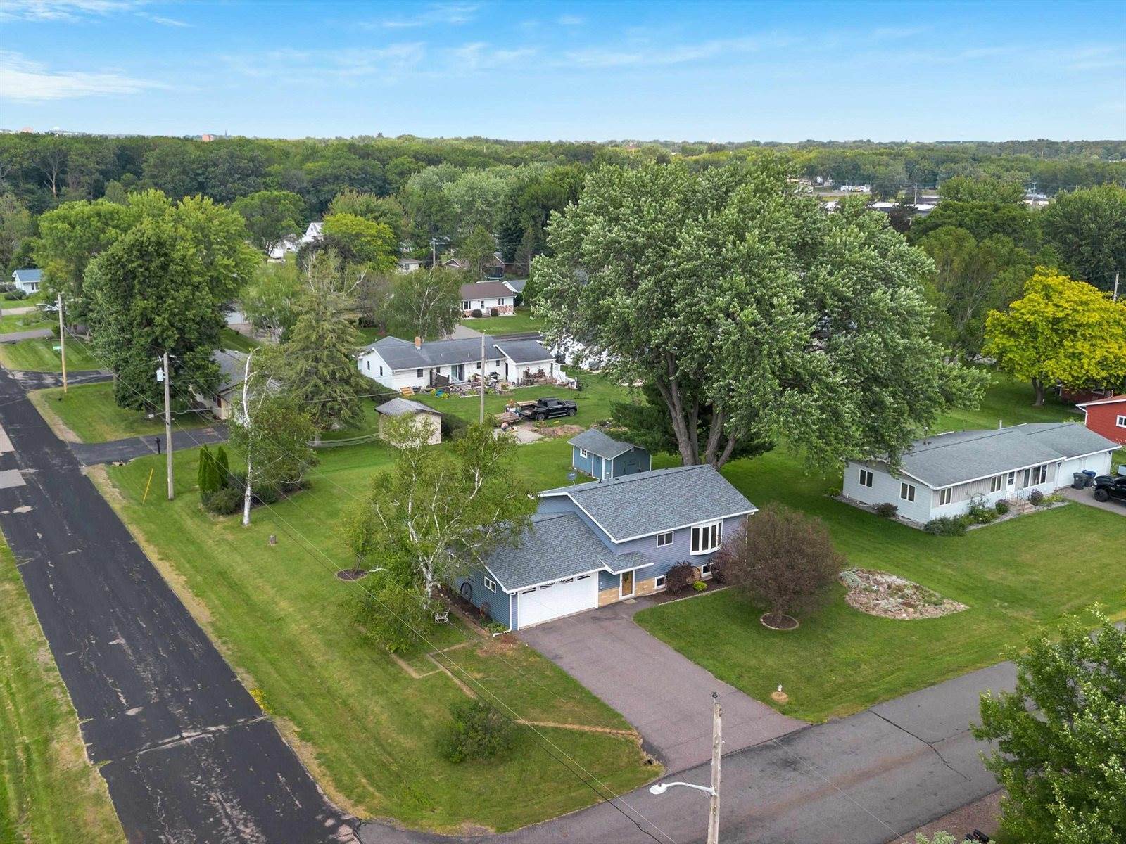 225 W 28th Street, Marshfield, WI 54449