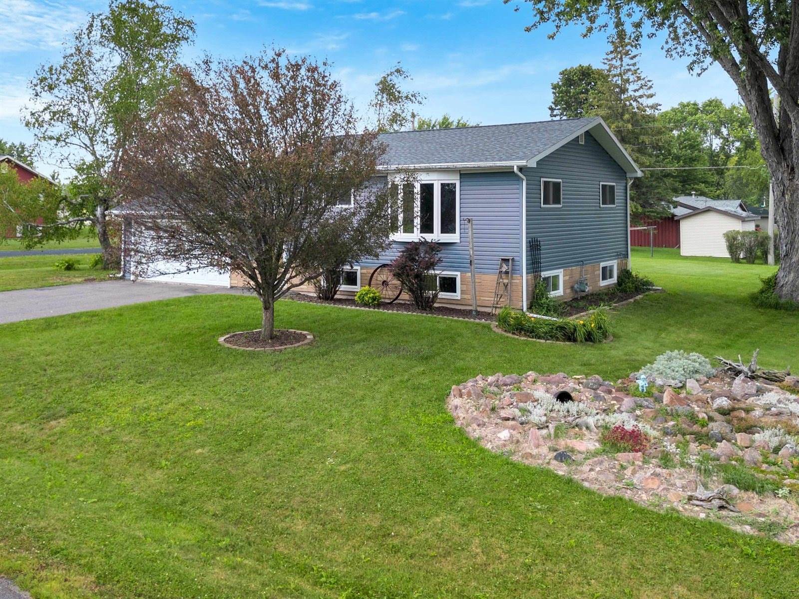 225 W 28th Street, Marshfield, WI 54449