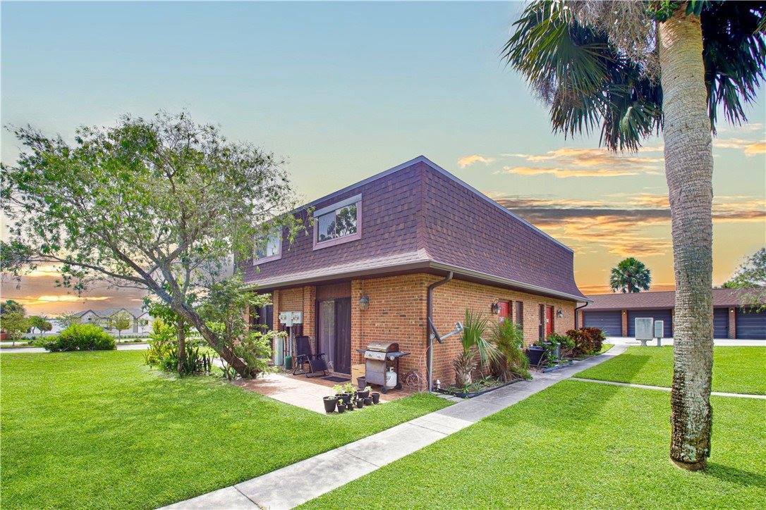 4712-4718 Overlook Drive NE, Palm Bay, FL 32905