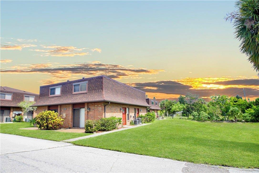 4712-4718 Overlook Drive NE, Palm Bay, FL 32905